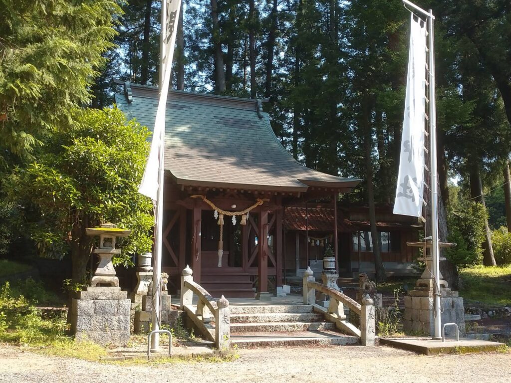 <img src="photo.jpg" alt="厳島神社の写真">